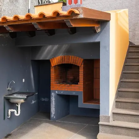 Casa vacanze Casa Henriques - With Barbecue