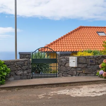 Casa Henriques - With Barbecue